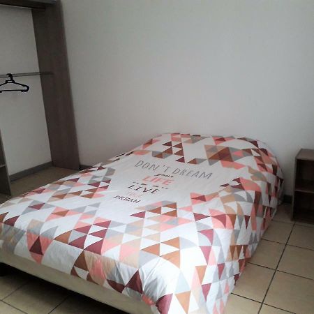 Appart Comme Chez Soi Pusignan المظهر الخارجي الصورة