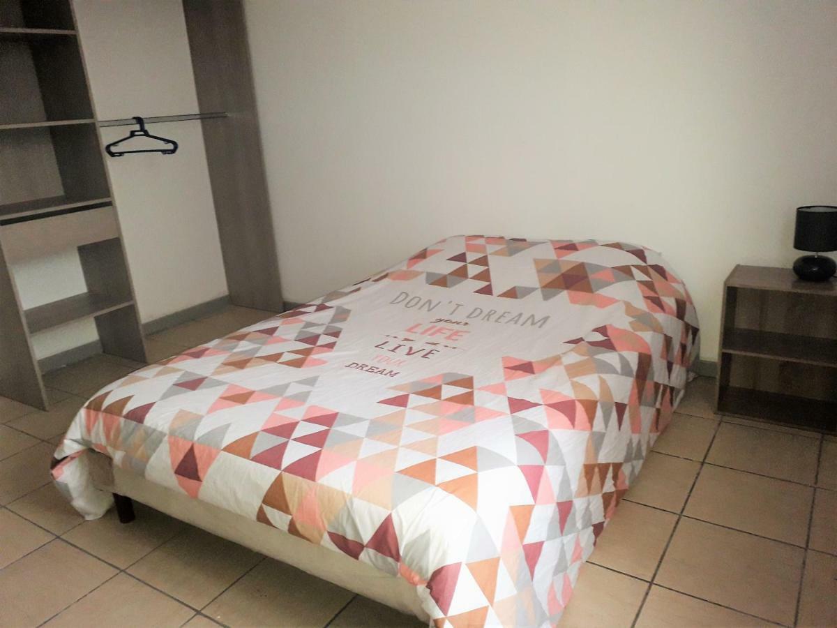 Appart Comme Chez Soi Pusignan المظهر الخارجي الصورة